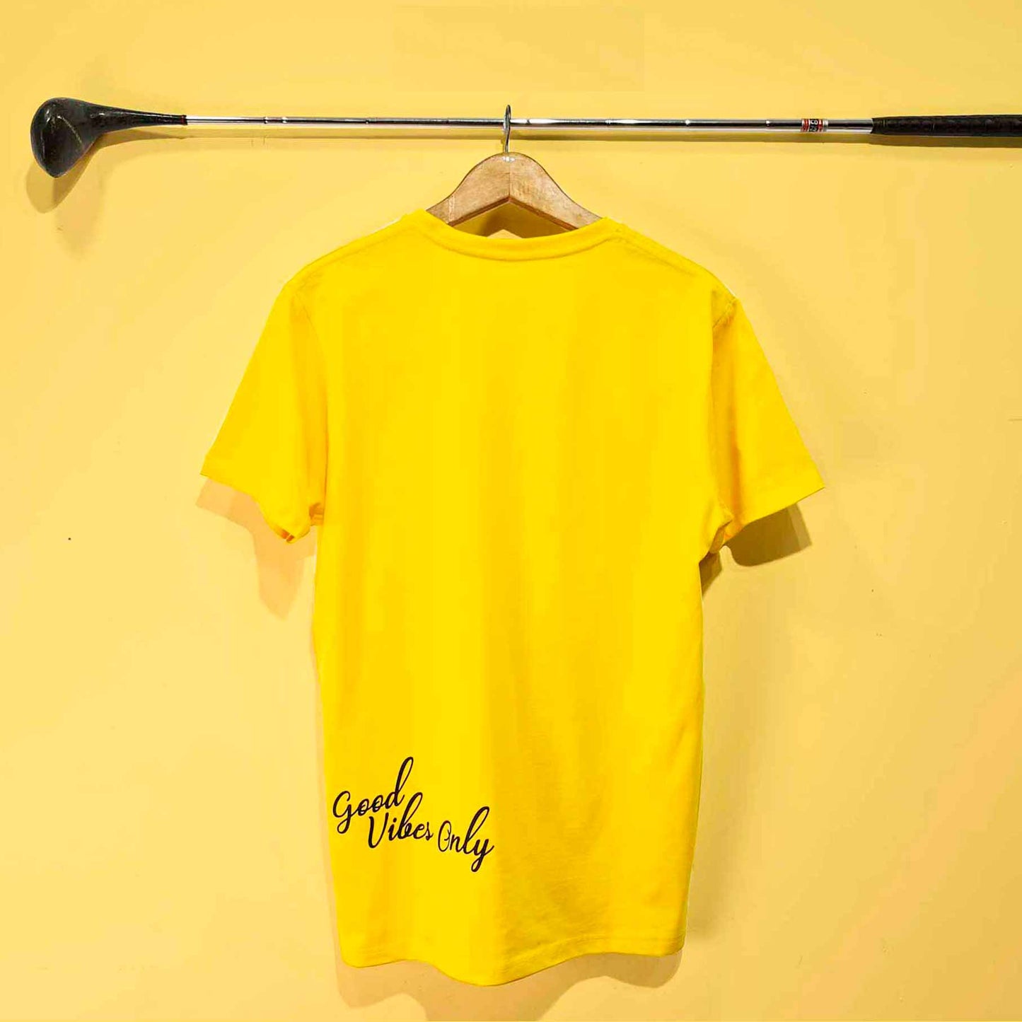 Camiseta Good Vibes Only Amarilla