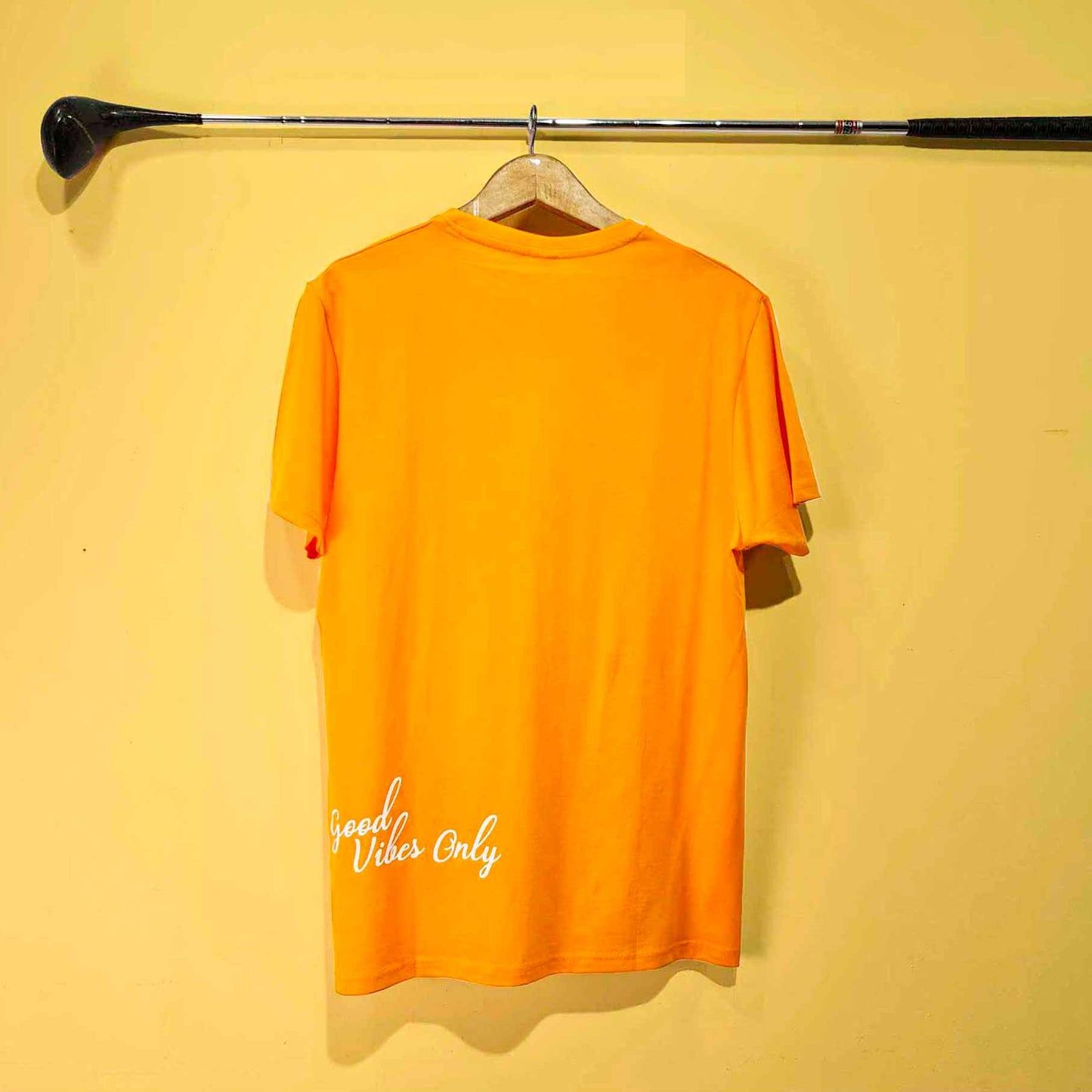Camiseta Good Vibes Only Naranja